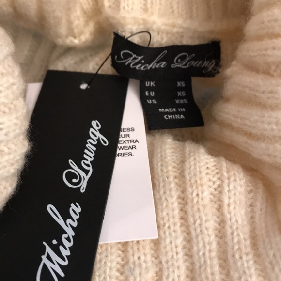 Micha Lounge brand size XS pullover crop length sweater with high collar- NWT - Picture 3 of 4